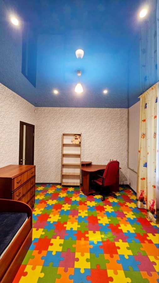 Продажа 3-комнатной квартиры 70 м², Аношкина просп., 60