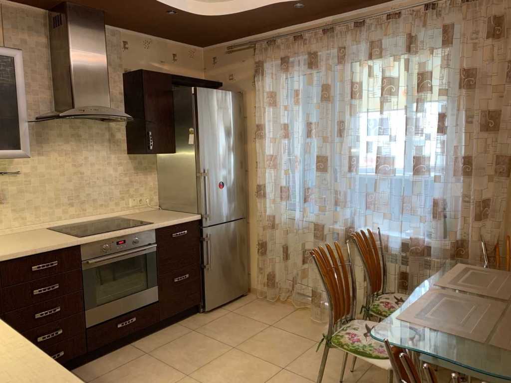 Продажа 2-комнатной квартиры 72.73 м², Европейская пл., Союза, 31а