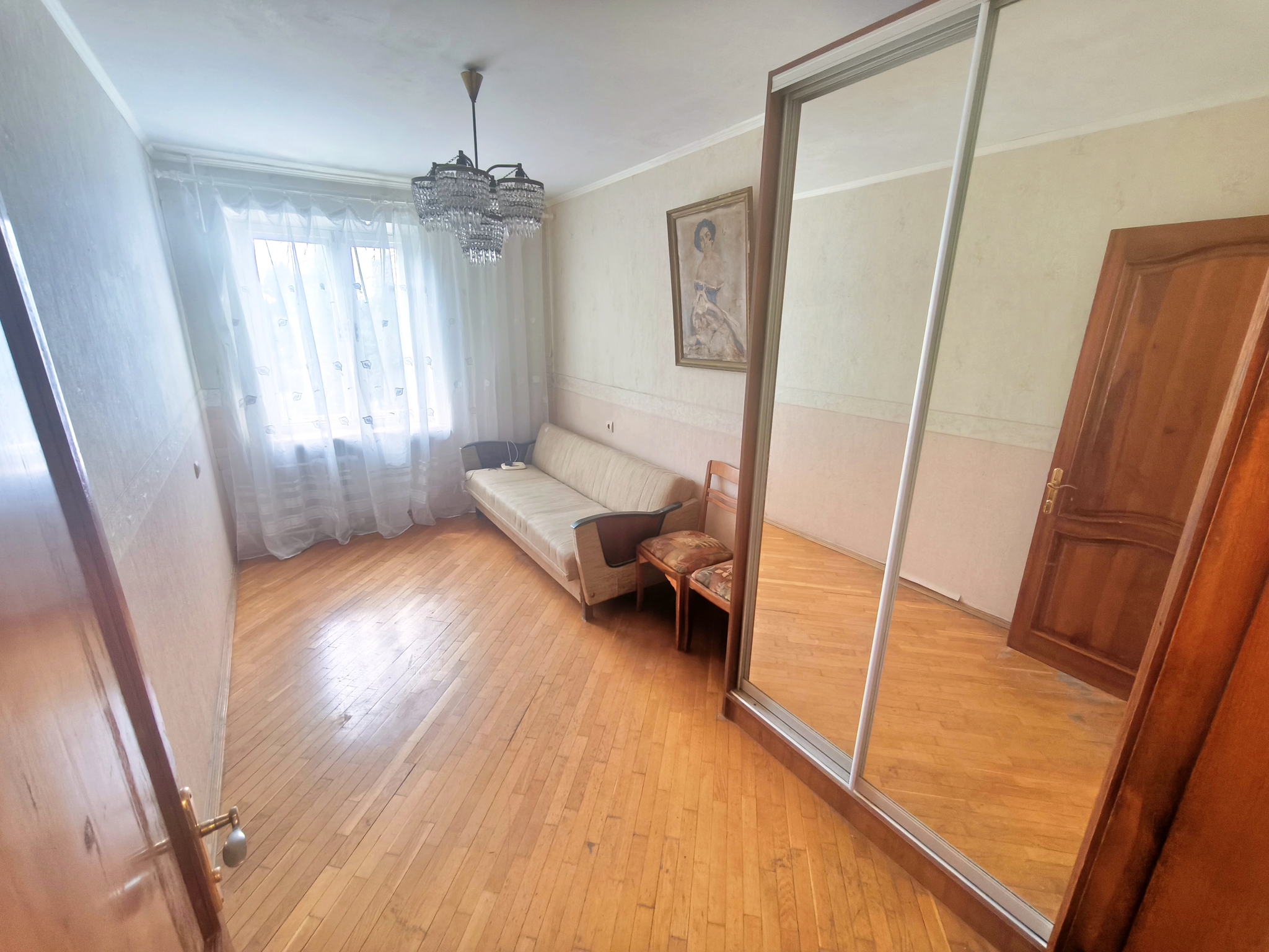 Продажа 2-комнатной квартиры 47.2 м², Академика Глушко просп., 12