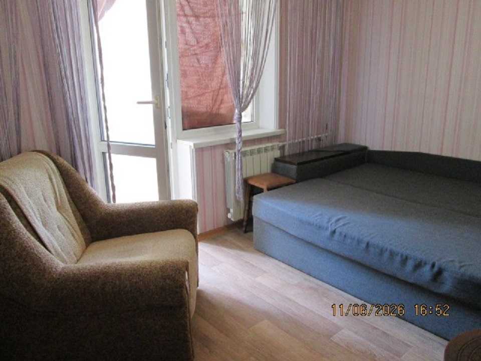 Аренда 3-комнатной квартиры 74.5 м², Академика Глушкова просп., 12