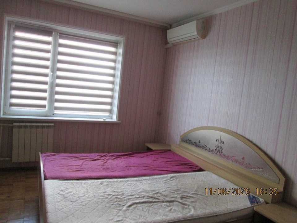 Аренда 3-комнатной квартиры 74.5 м², Академика Глушкова просп., 12