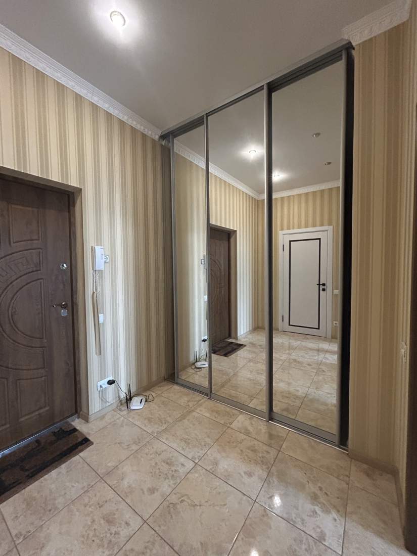 Аренда 1-комнатной квартиры 43 м², Академика Филатова ул., 2/1