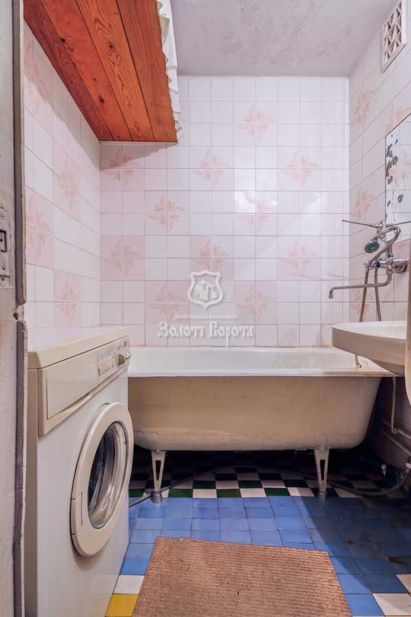 Продажа 3-комнатной квартиры 78.9 м², Здолбуновская ул., 5А