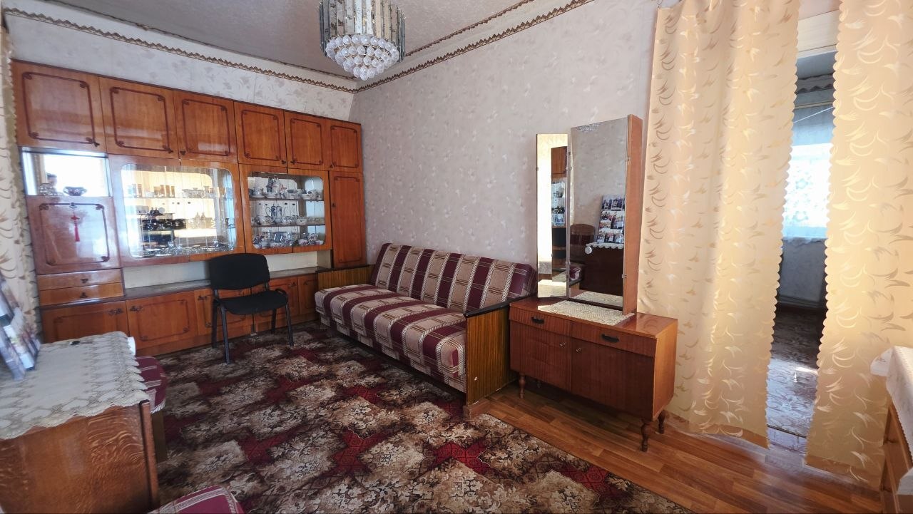 Продажа 3-комнатной квартиры 54 м², Кабардинская ул.