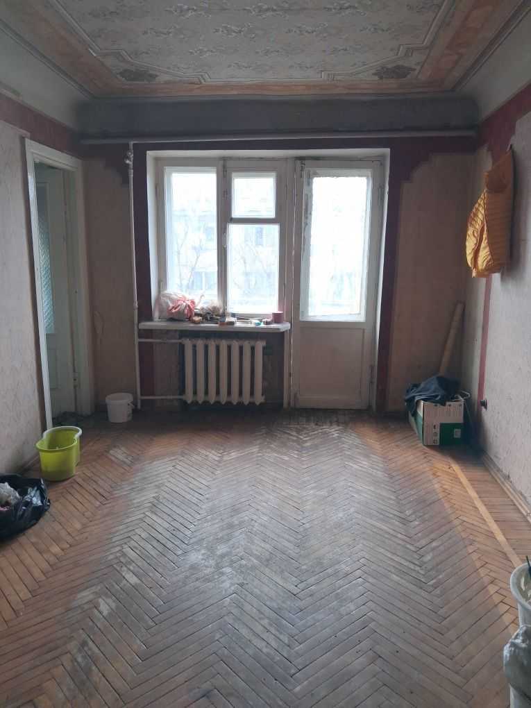 Продаж 2-кімнатної квартири 40 м², Бурмистенка вул., 13