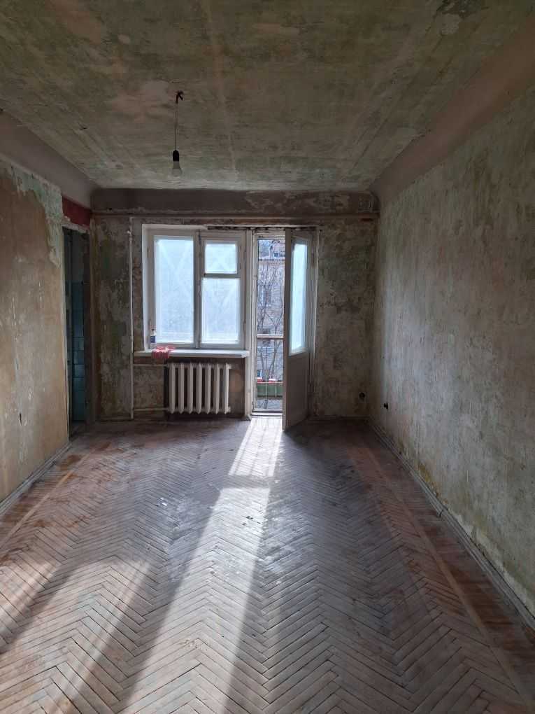 Продаж 2-кімнатної квартири 40 м², Бурмистенка вул., 13