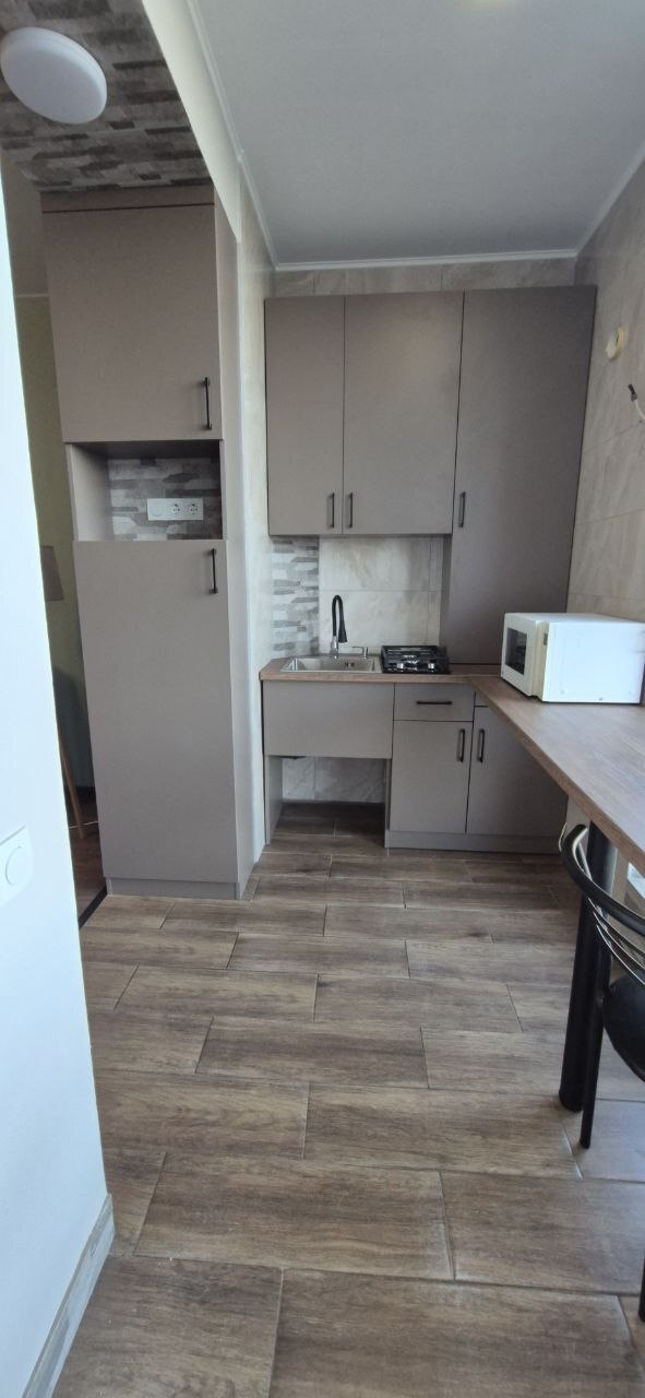 Аренда 2-комнатной квартиры 48 м², Высоковольтная ул.