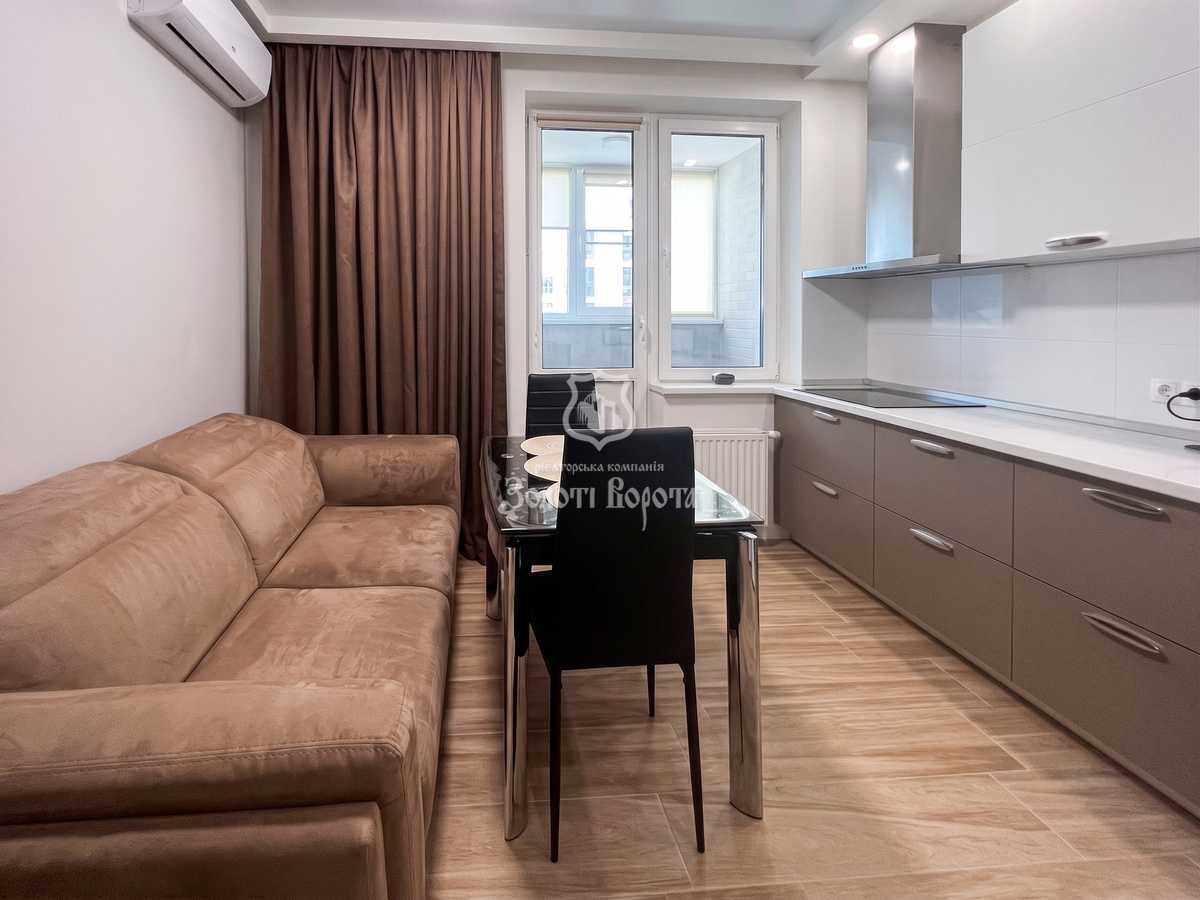 Продажа 2-комнатной квартиры 66 м², Сергея Данченко ул., 30