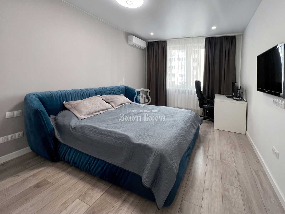 Продажа 2-комнатной квартиры 66 м², Сергея Данченко ул., 30
