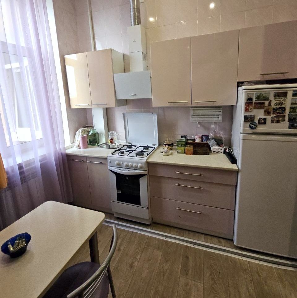 Продажа 2-комнатной квартиры 54 м², Приднепровская ул., 1