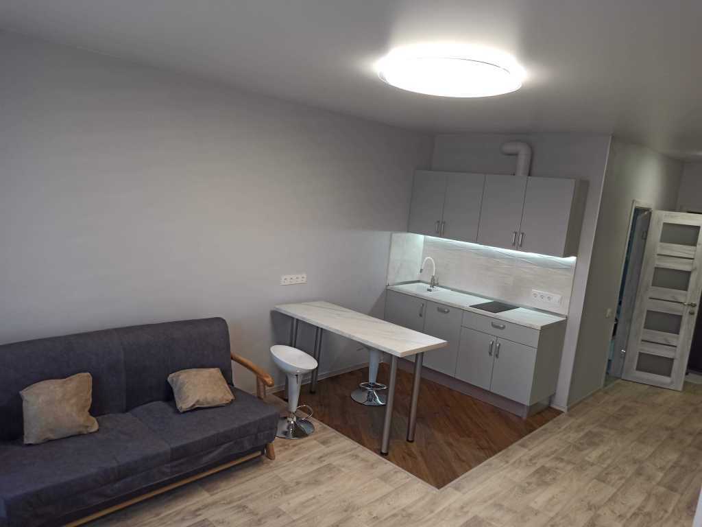 Продажа 1-комнатной квартиры 32.5 м², Каменская ул., 128