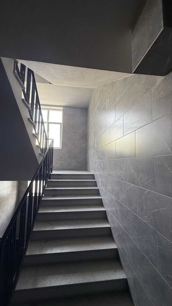 Продажа 2-комнатной квартиры 40 м², Скрябіна, 1