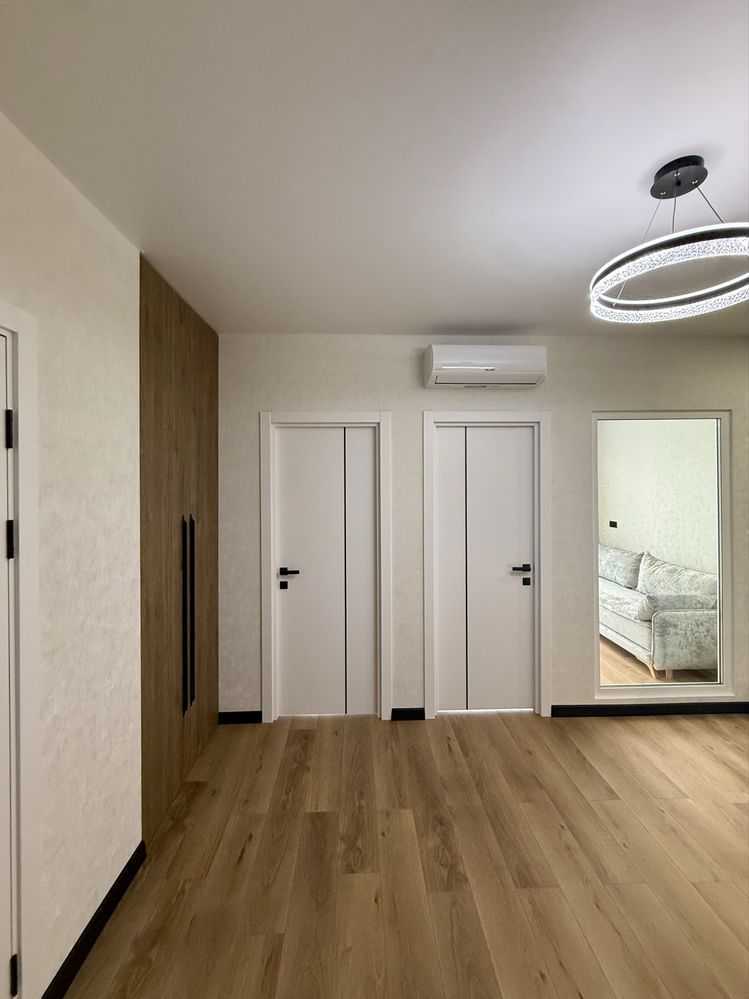 Продажа 2-комнатной квартиры 40 м², Скрябіна, 1