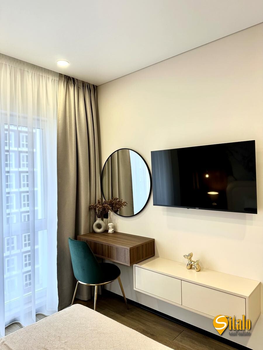 Продажа 2-комнатной квартиры 41.1 м², Михаила Максимовича ул.