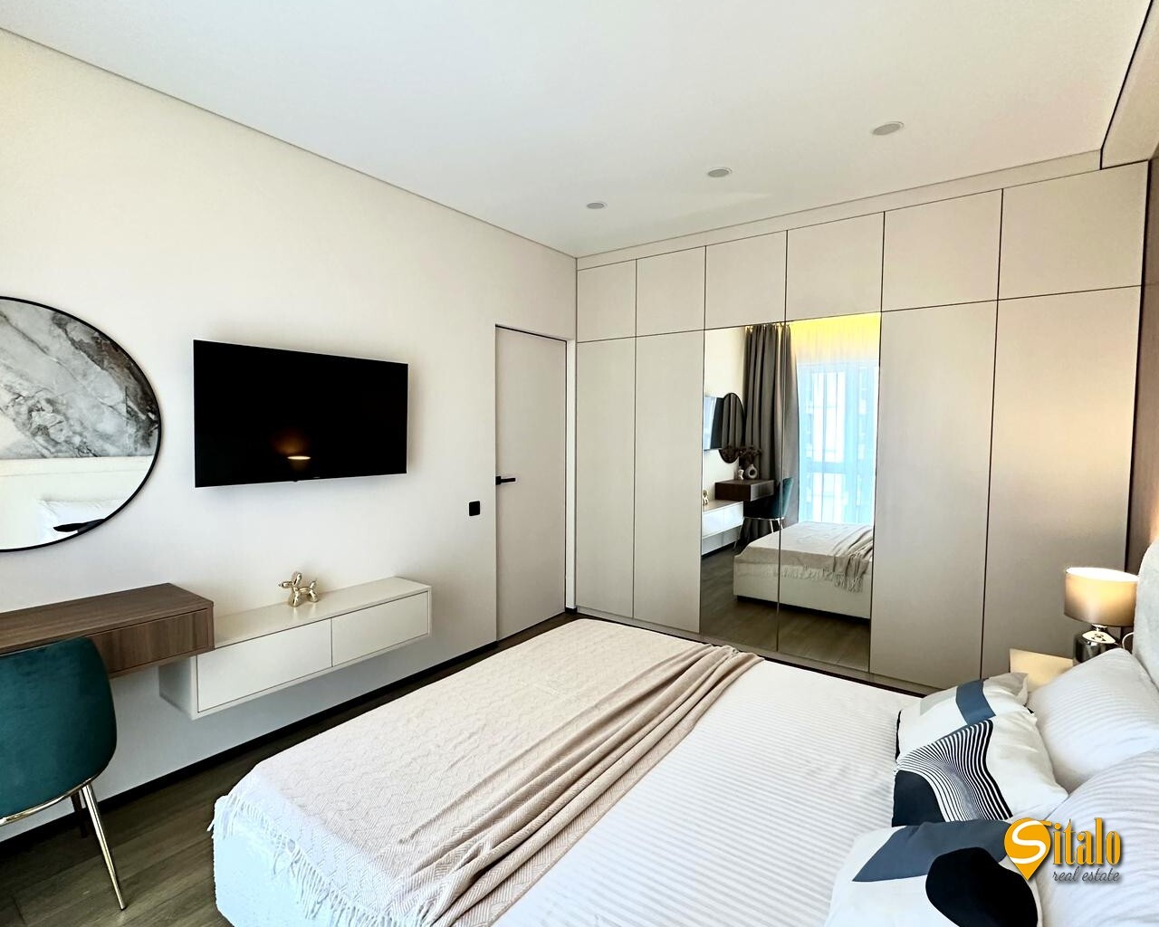 Продажа 2-комнатной квартиры 41.1 м², Михаила Максимовича ул.