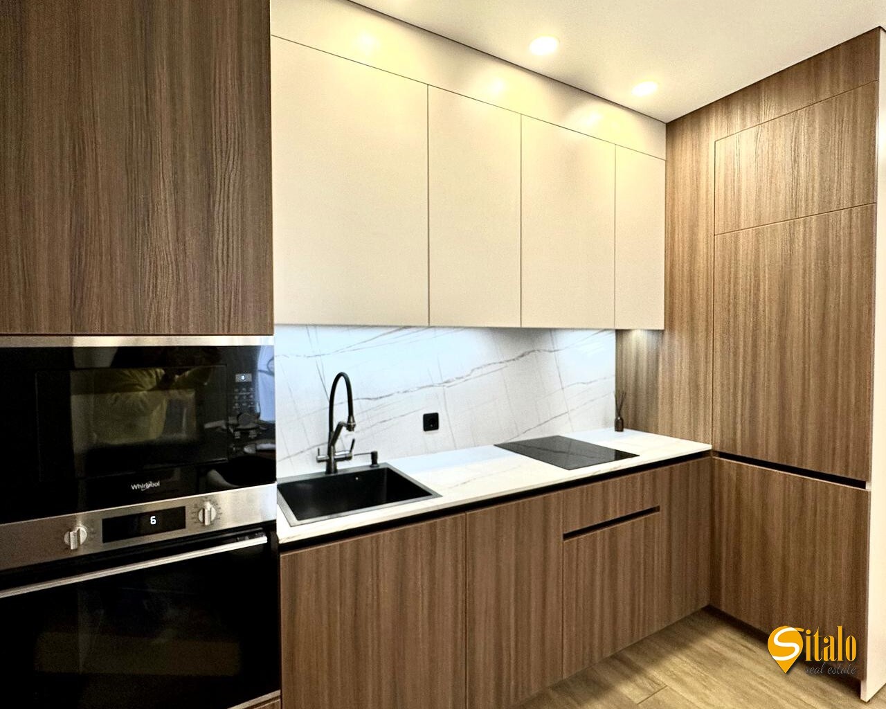 Продажа 2-комнатной квартиры 41.1 м², Михаила Максимовича ул.