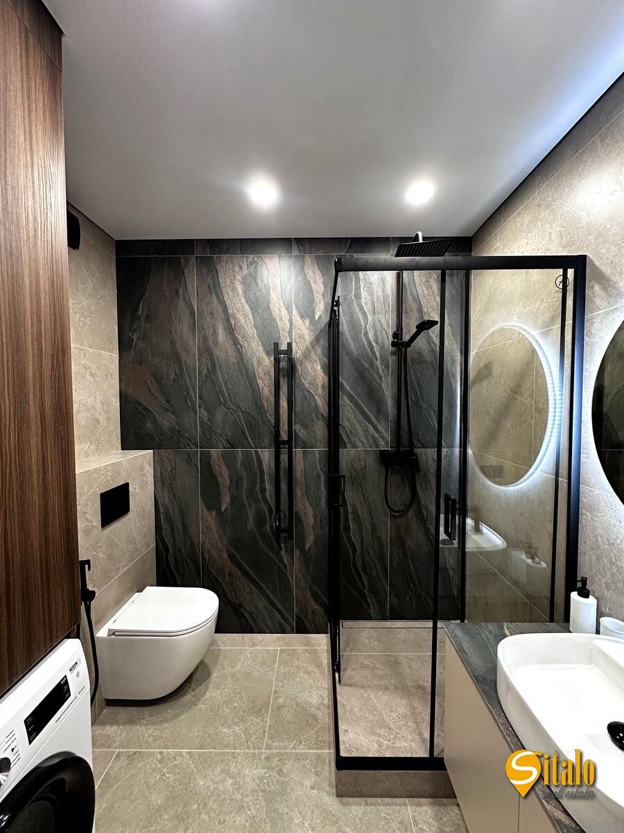 Продажа 2-комнатной квартиры 41.1 м², Михаила Максимовича ул.