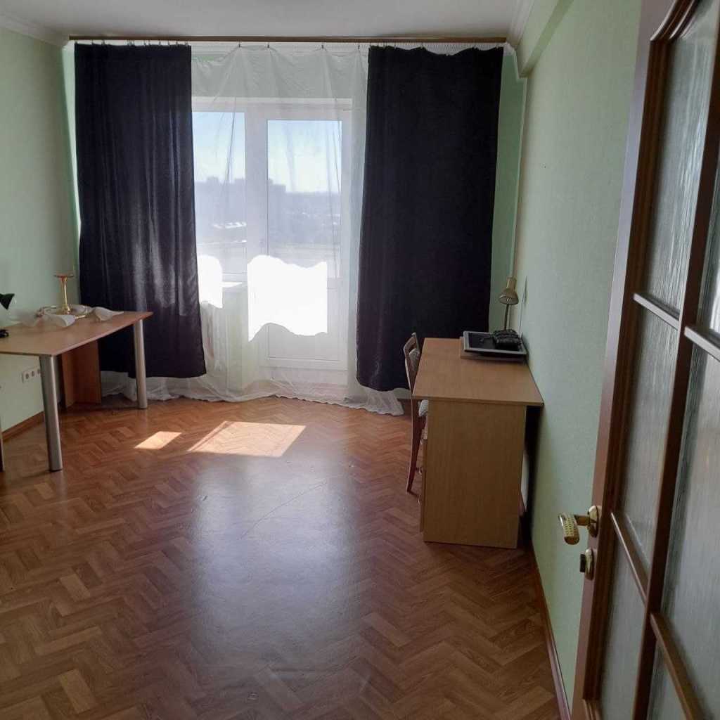 Продажа 1-комнатной квартиры 42 м², Грушевского ул., 7