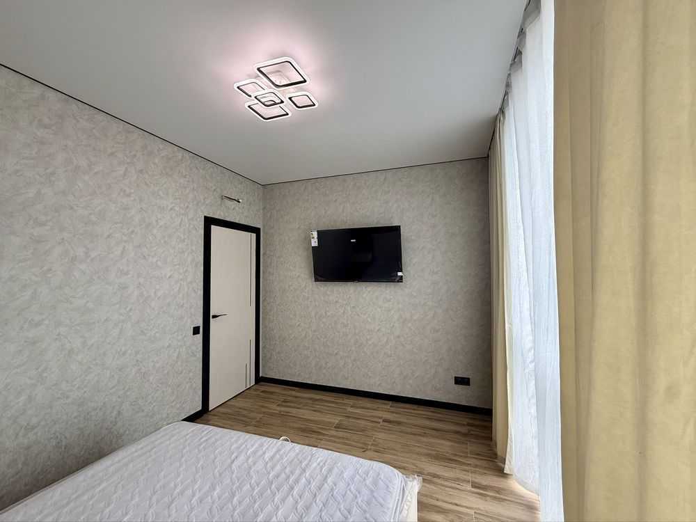 Оренда 1-кімнатної квартири 30 м², Гідності, 4