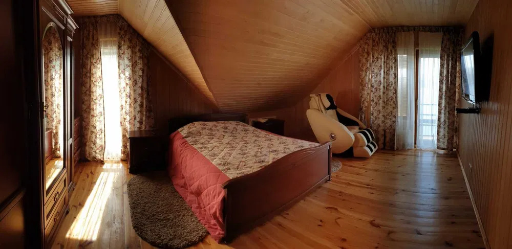 Аренда коттеджа 221 м²