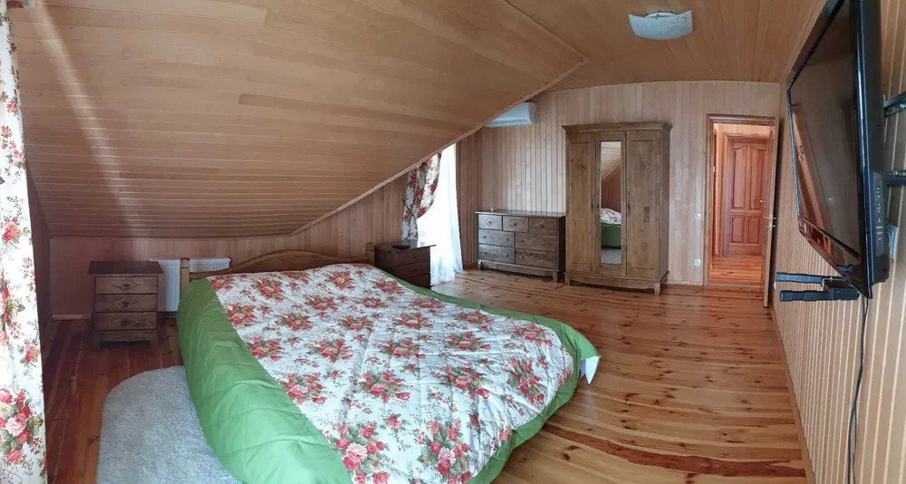 Аренда коттеджа 221 м²