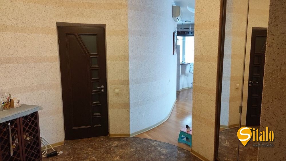 Продажа 4-комнатной квартиры 139.5 м², Срибнокильская ул., 14А