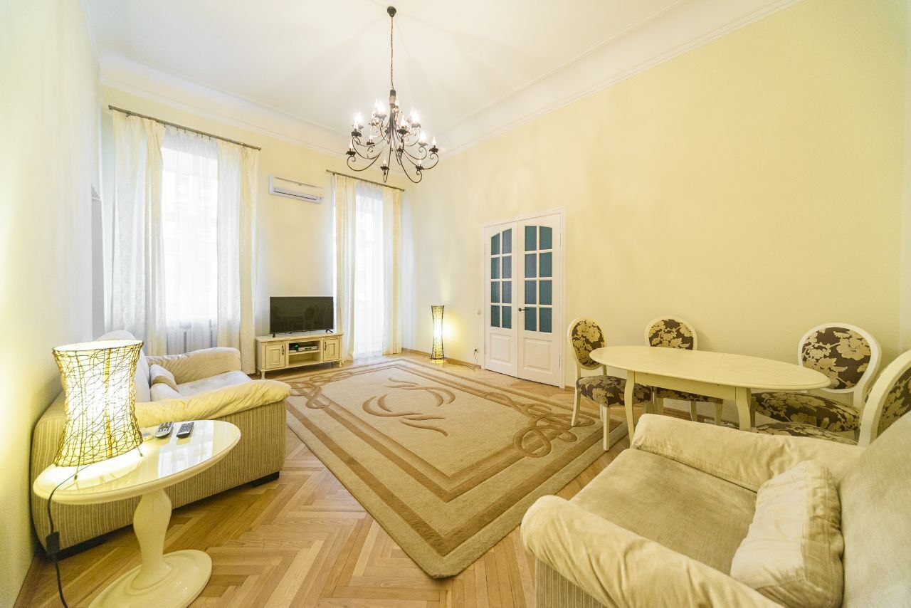 Аренда 2-комнатной квартиры 75 м², Архитектора Городецкого ул., 15