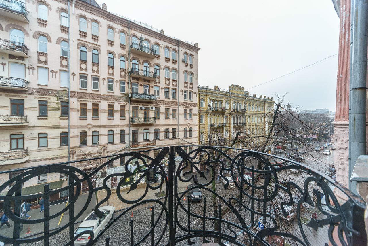 Аренда 2-комнатной квартиры 75 м², Архитектора Городецкого ул., 15