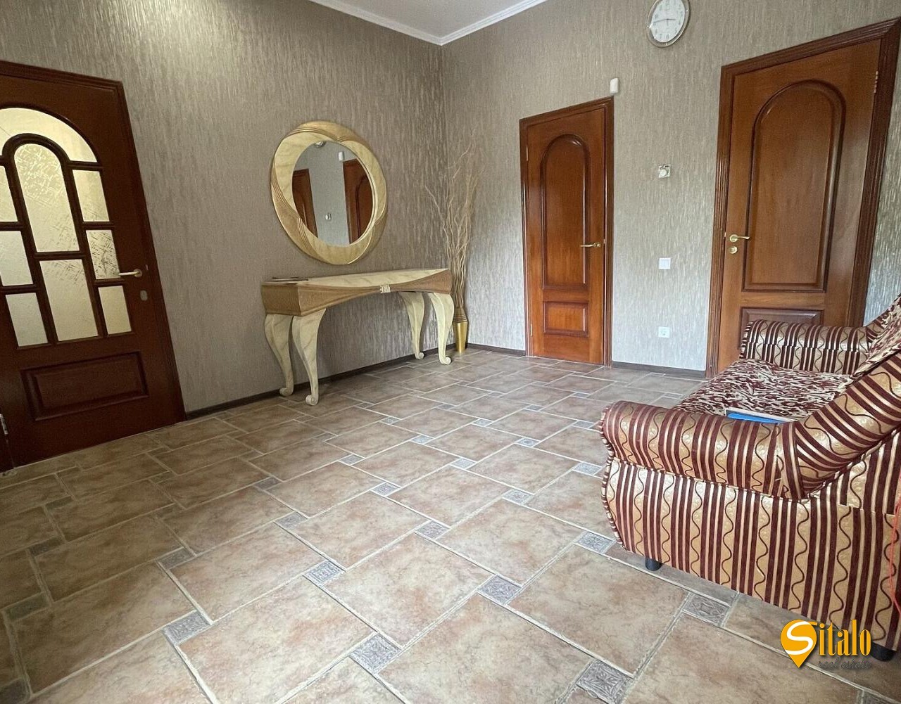 Продажа дома 300 м²