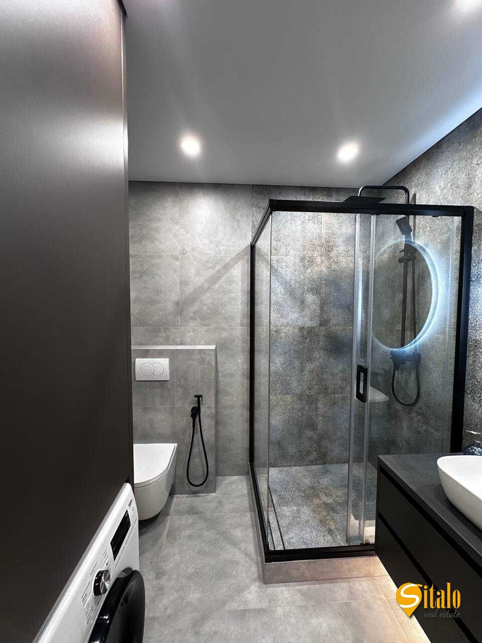 Продажа 2-комнатной квартиры 41 м², Михаила Максимовича ул.