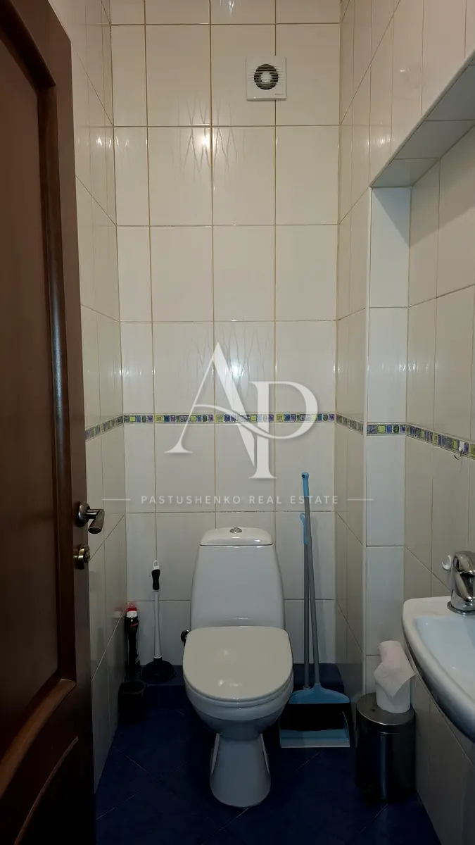 Продажа 3-комнатной квартиры 100 м², Митрополита Василия Липковского ул., 40