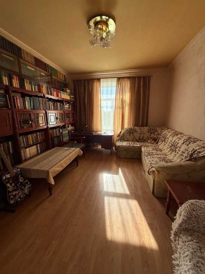 Продажа 3-комнатной квартиры 73 м², Боброва ул., 21А