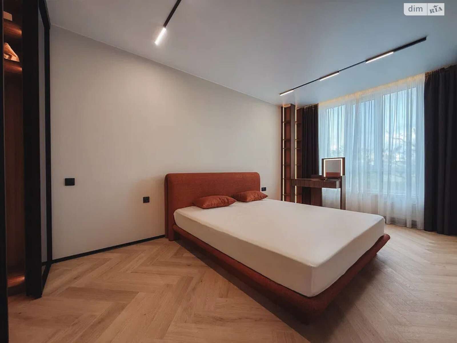 Продажа 2-комнатной квартиры 68 м², Каховская ул., 62А