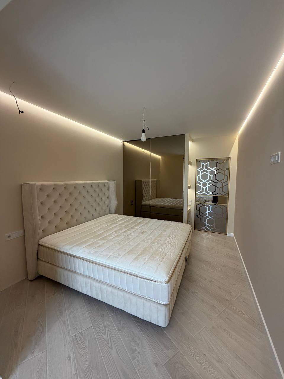Аренда 3-комнатной квартиры 106 м², Мандрыковская ул.