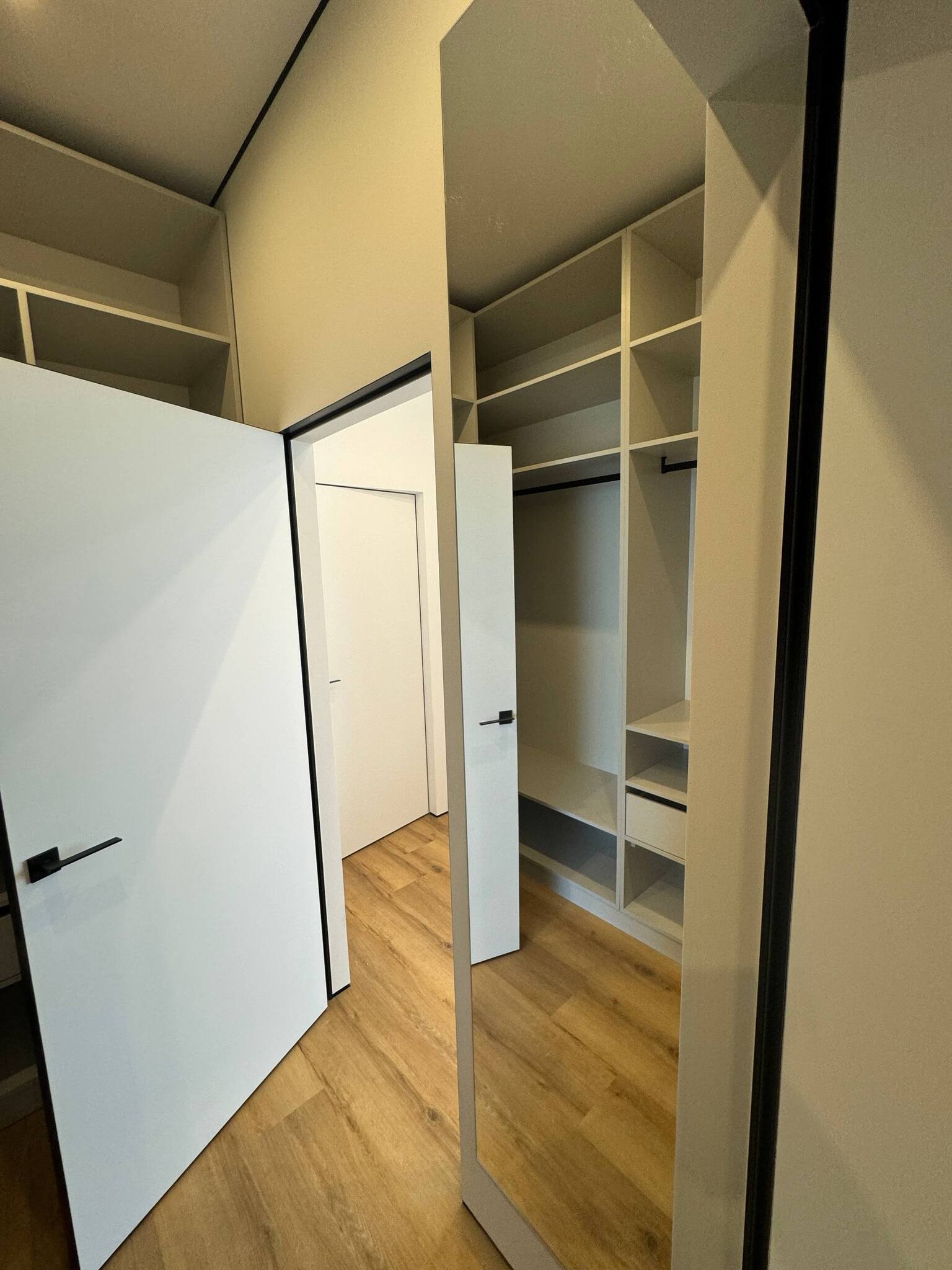 Аренда 3-комнатной квартиры 100 м², Гагарина просп.