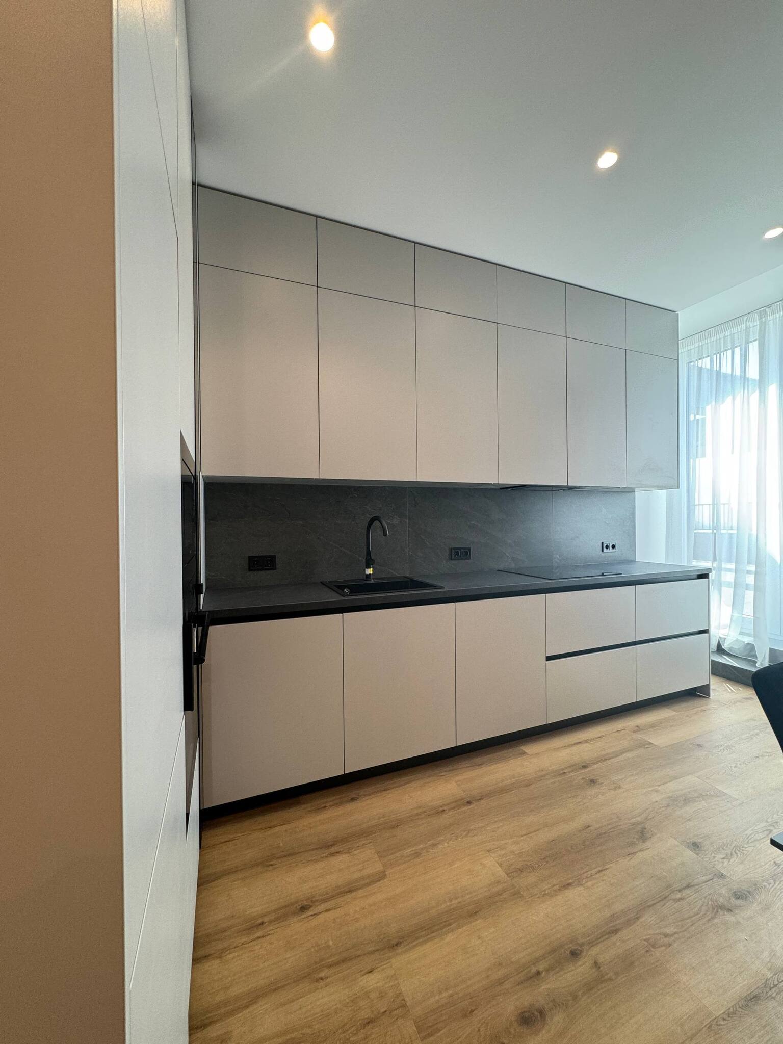 Аренда 3-комнатной квартиры 100 м², Гагарина просп.