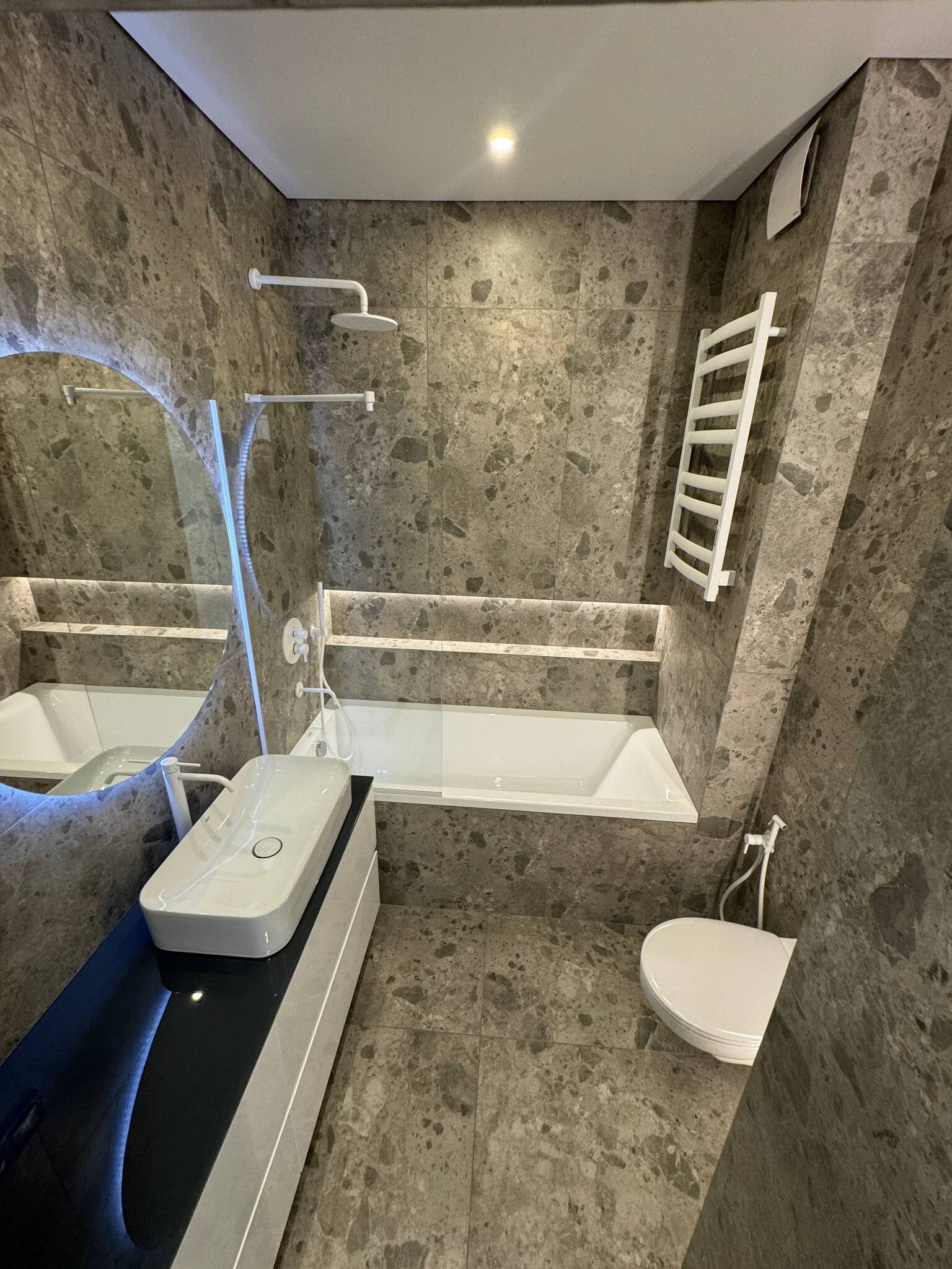 Аренда 3-комнатной квартиры 100 м², Гагарина просп.