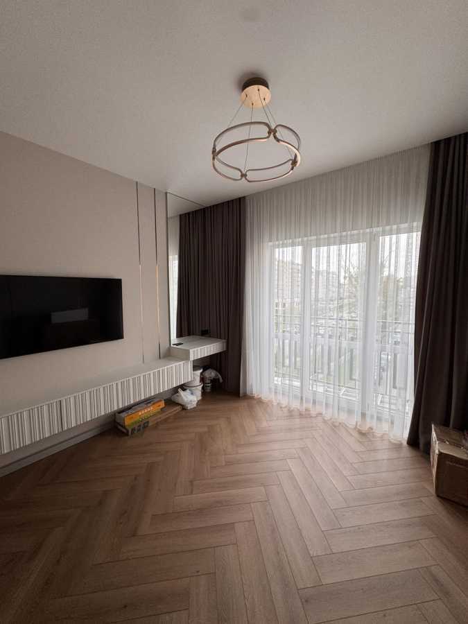 Продажа 2-комнатной квартиры 65 м², Метрологическая ул., 31