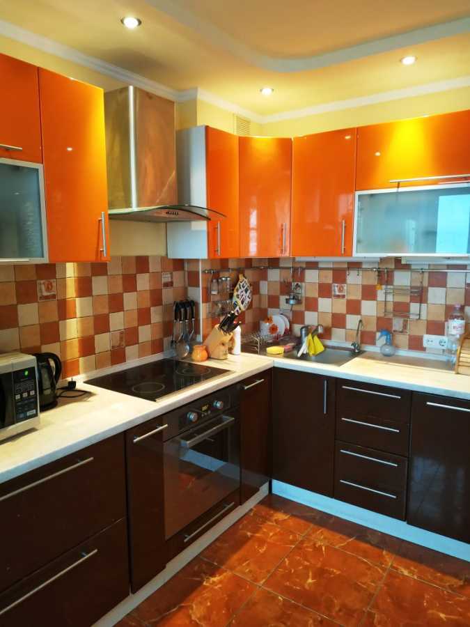 Оренда 2-кімнатної квартири 60 м², Бориспільська вул., 6
