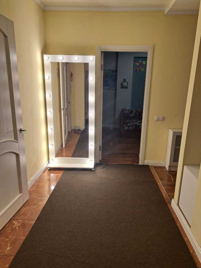 Оренда 2-кімнатної квартири 60 м², Бориспільська вул., 6