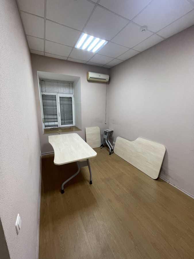 Оренда офісу 51 м², Саксаганського вул., 43