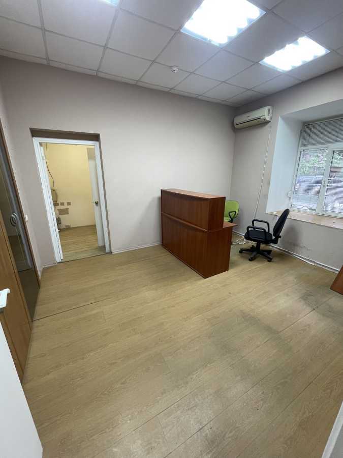 Оренда офісу 51 м², Саксаганського вул., 43