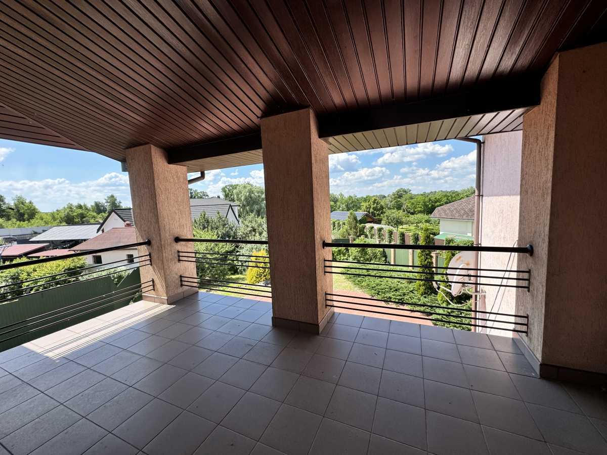 Продаж будинку 380 м², Центральна вул.