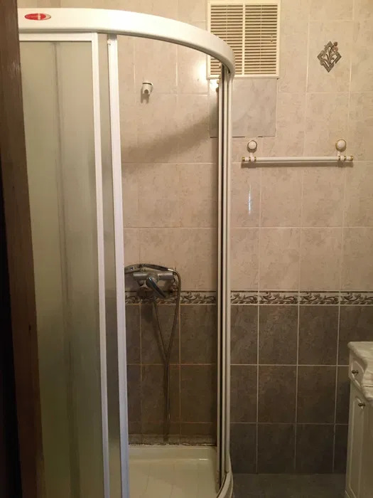 Оренда будинку 200 м²