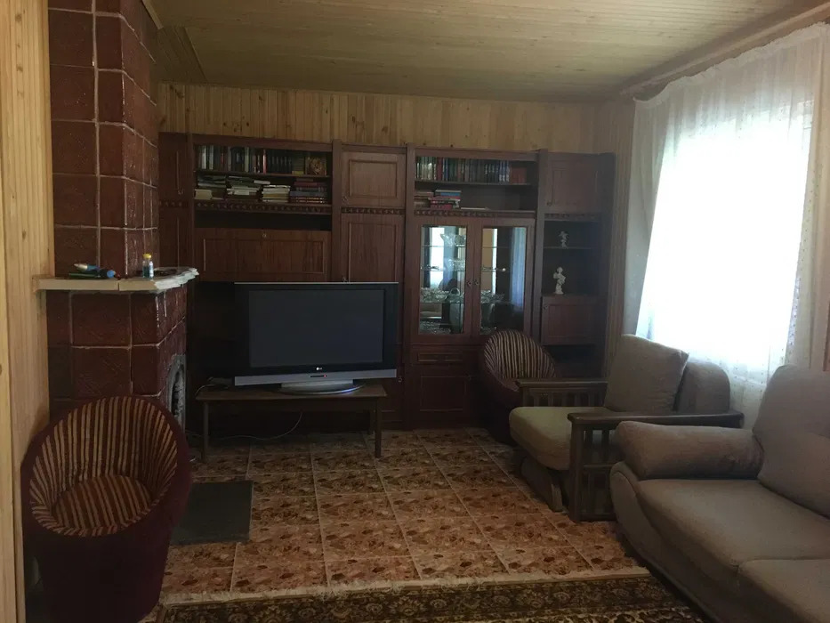 Оренда будинку 200 м²