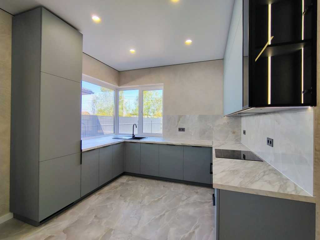 Продаж будинку 90 м², Шкільна