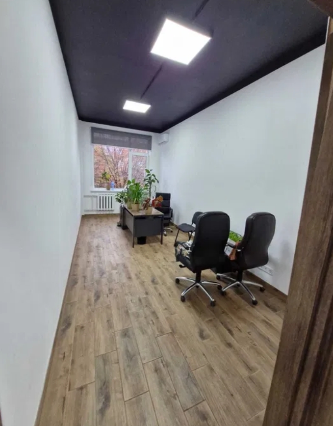 Оренда офісу 584 м², Велика Арнаутська вул.