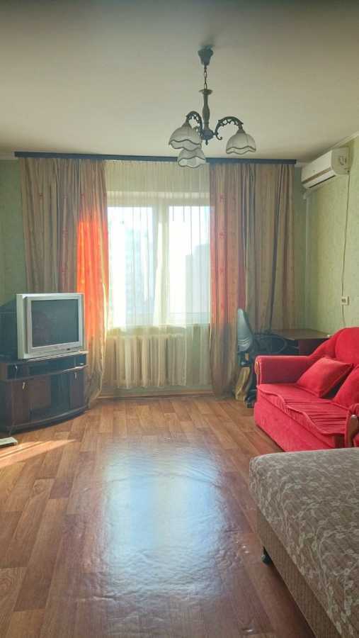 Продаж 1-кімнатної квартири 43.3 м², Урлівська вул., 38А