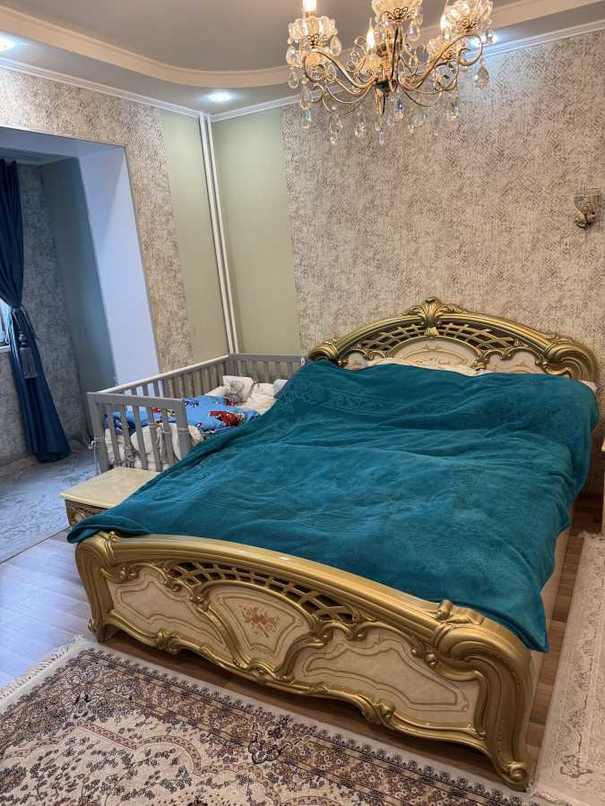 Продажа 3-комнатной квартиры 81 м², Ревуцкого ул., 19/1