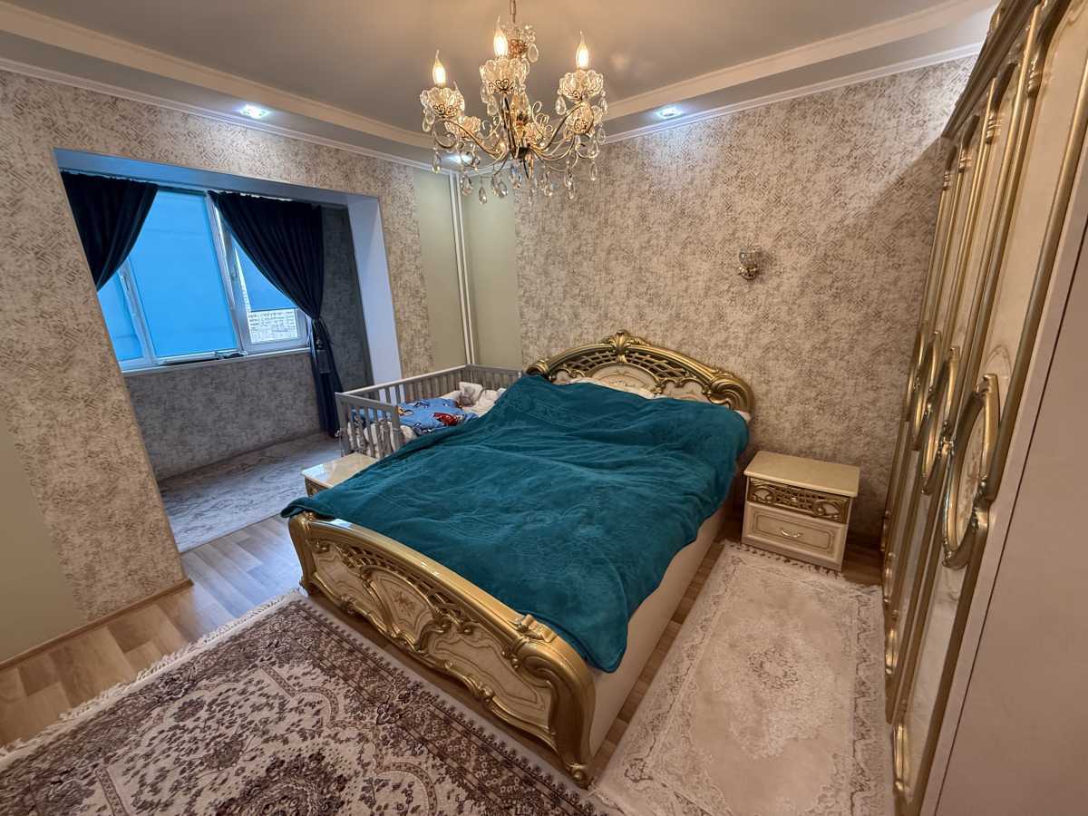 Продажа 3-комнатной квартиры 81 м², Ревуцкого ул., 19/1
